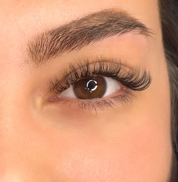 hybrid-lash-extentions